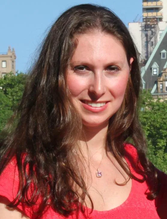 Dr. Talia Shwer, DPM - Experienced Podiatrist in Bensonhurst Brooklyn specializing in diabetic foot care